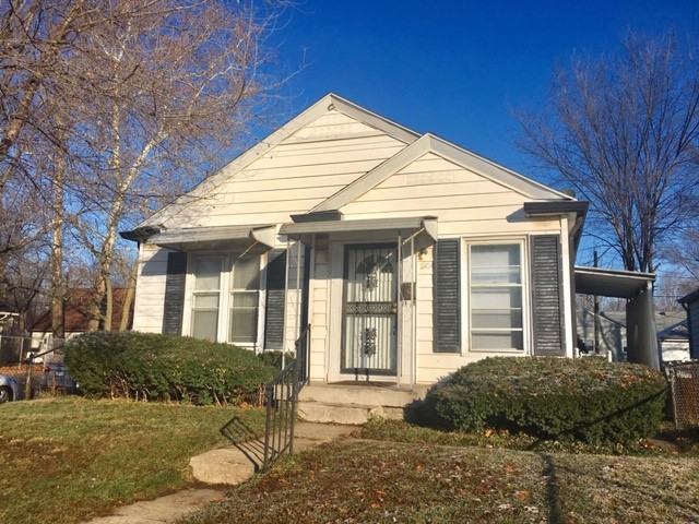 2104 East 46th Street - Photo 3 of 42