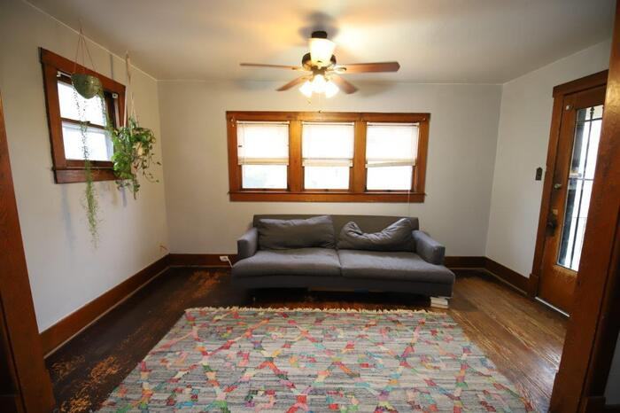 3330 Bohannon Avenue - Photo 2 of 14