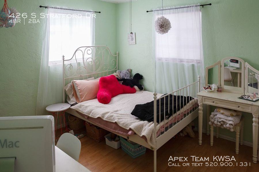 426 S Stratford Dr - Photo 2 of 13