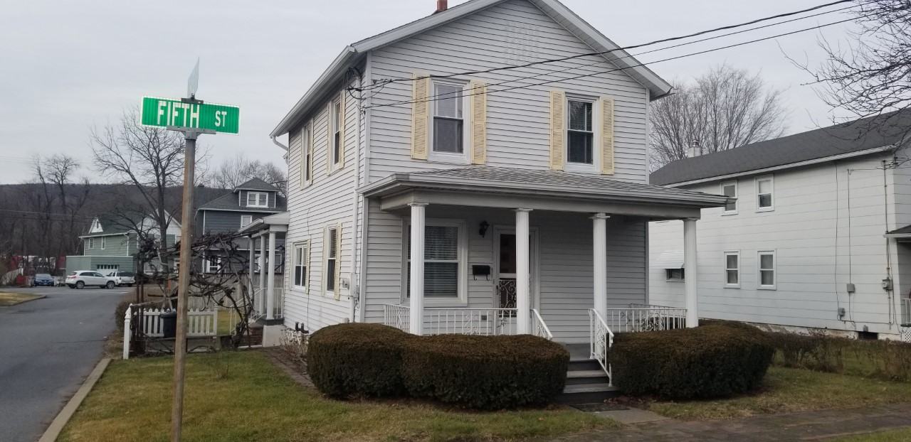 726 5th Street - Photo 2 of 13