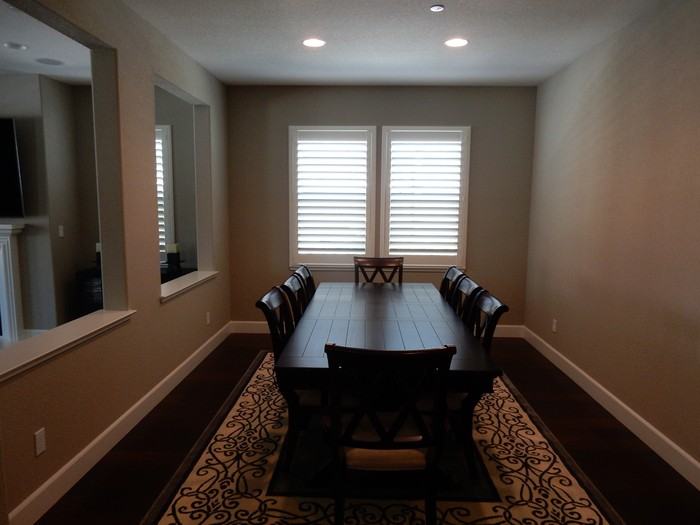 5635 Saratoga Circle - Photo 3 of 33