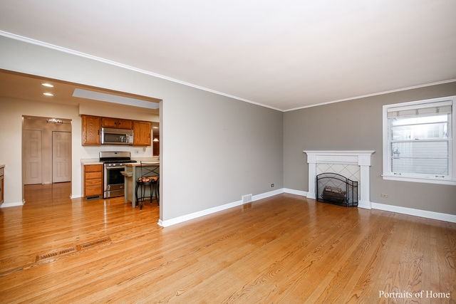 103 Mohawk - Photo 3 of 25