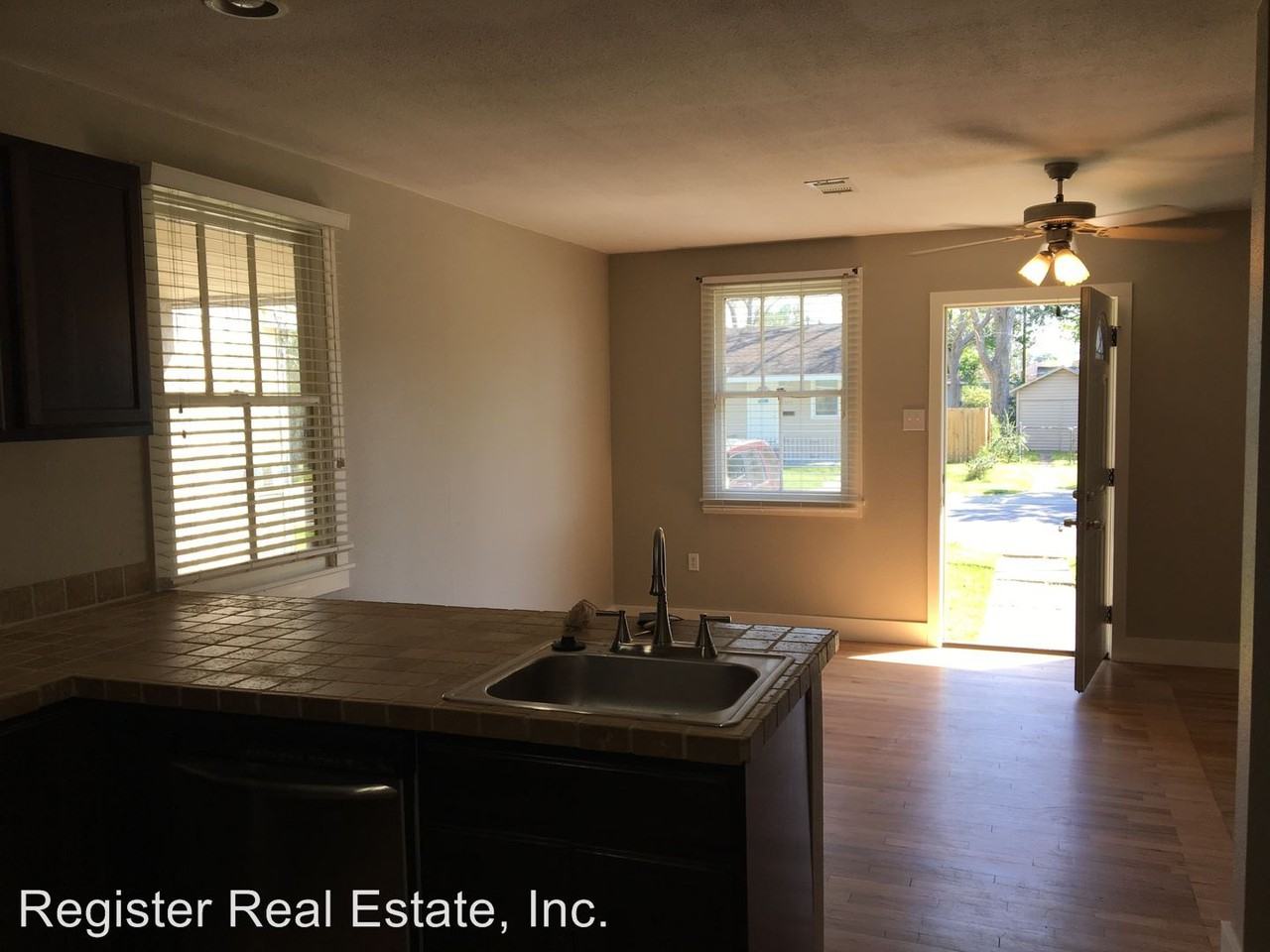 316 West Ave. - Photo 3 of 13