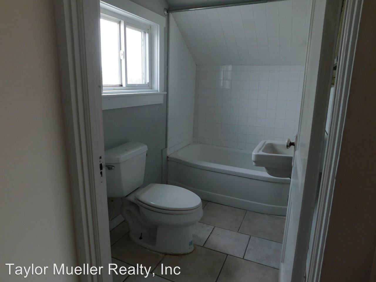 1138 S Hwy 343 - Photo 3 of 12