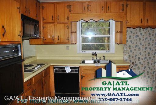 1157 Helen St. - Photo 3 of 9