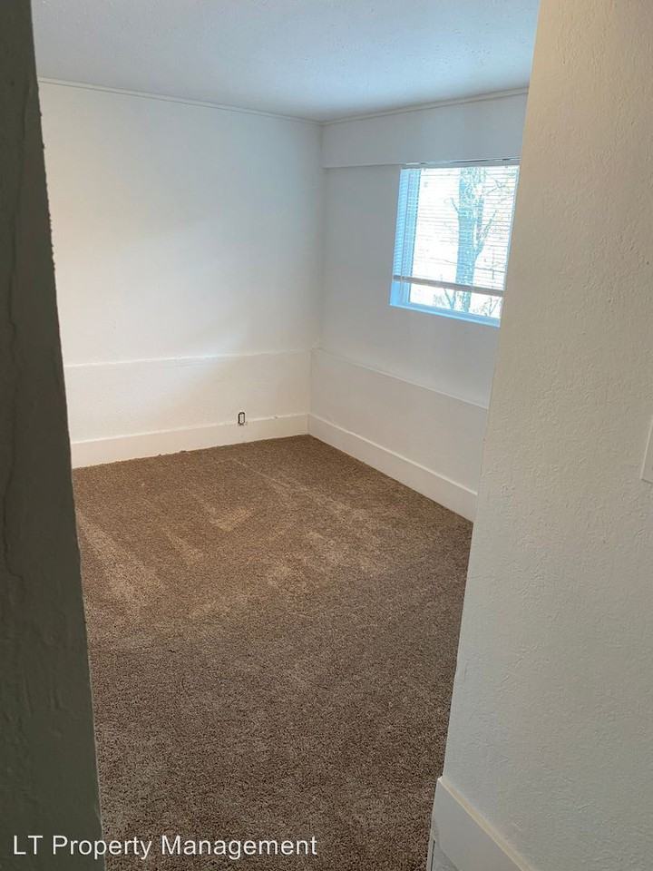 1714 West Pacific Avenue - Photo 3 of 5