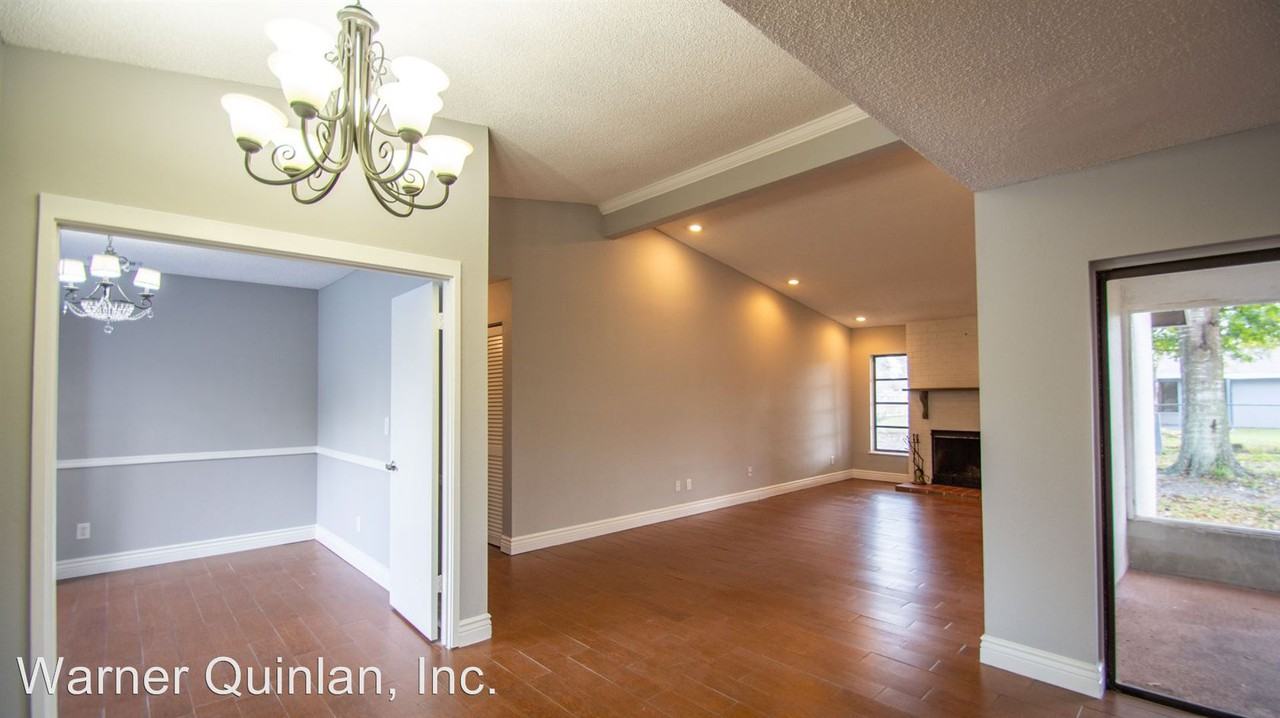 704 Putt Lane - Photo 2 of 30