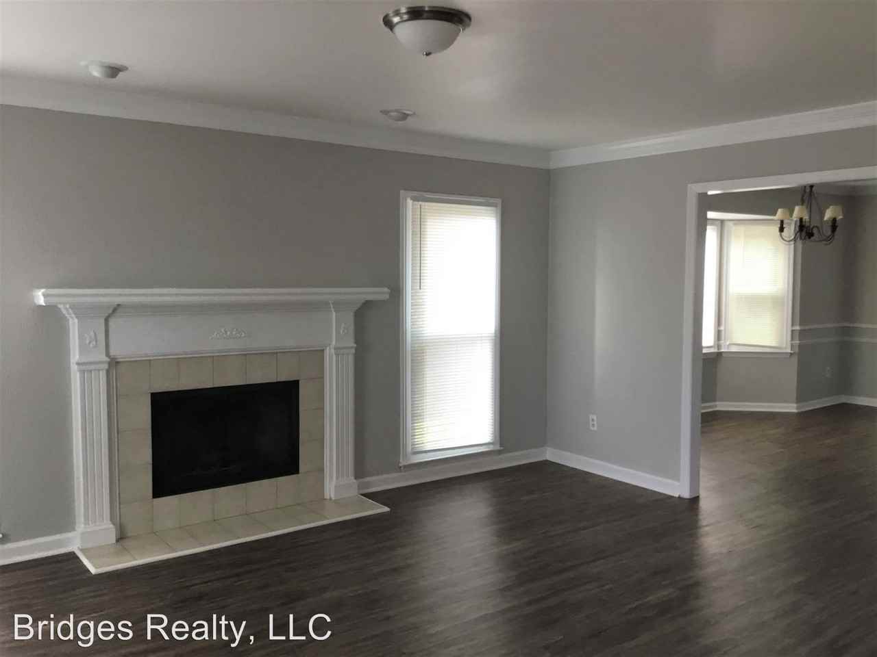 2131 Holt Street - Photo 2 of 7