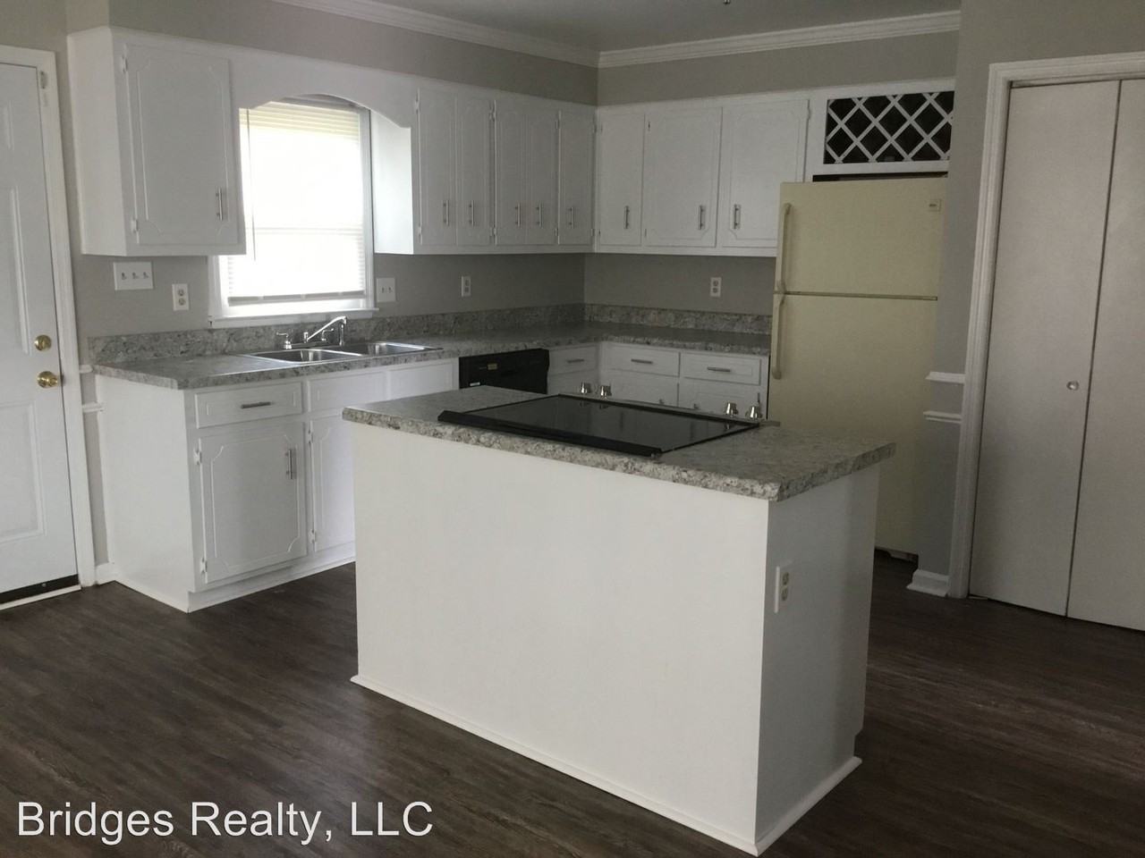 2131 Holt Street - Photo 3 of 7