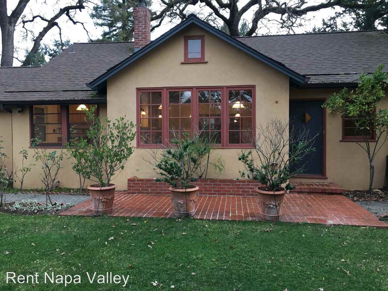 715 Hunt St. - Photo 2 of 28