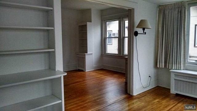 68 May Street - Photo 3 of 7