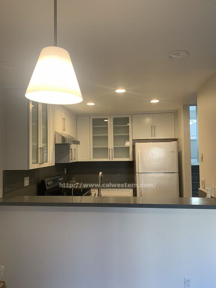 482 Coyote Creek Cir - Photo 2 of 12