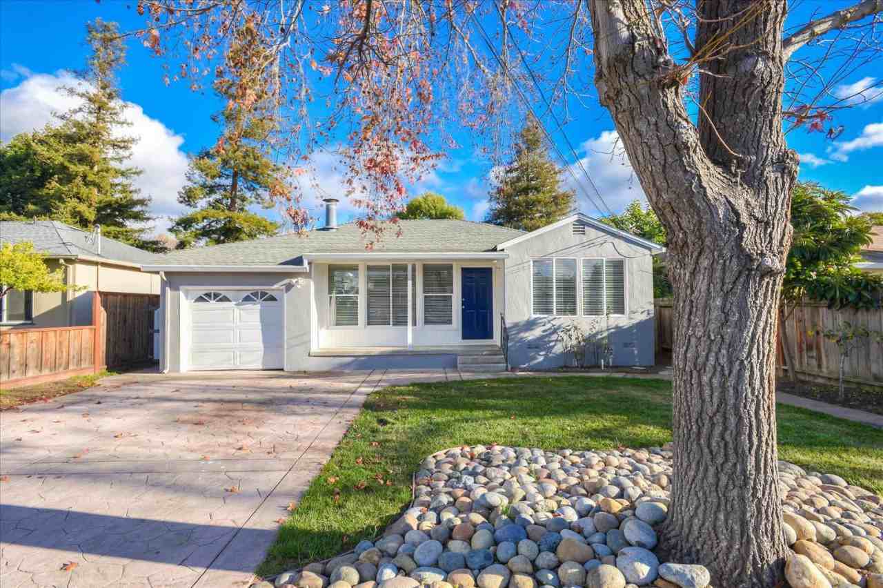 816 6th Ave - Photo 2 of 24