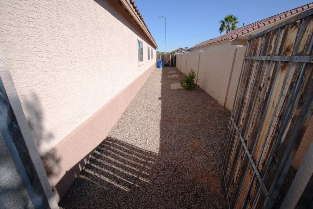 8421 E Meseto Cir - Photo 3 of 16