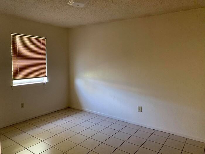 500 East Boynton #2 - Photo 2 of 3