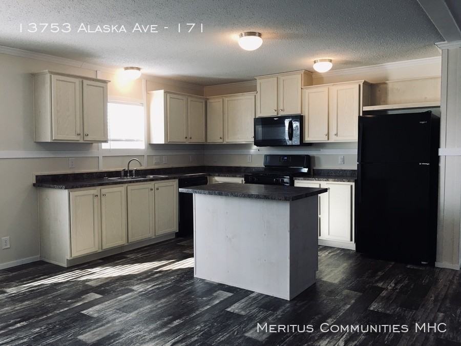 13753 Alaska Ave #171 - Photo 3 of 16