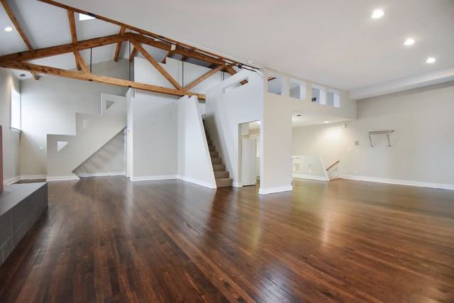 934 S State St #3B - Photo 3 of 15