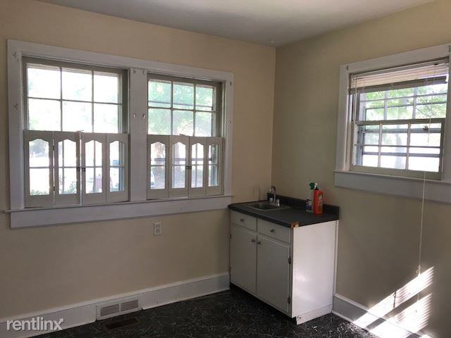 408 N Holden Rd - Photo 2 of 10