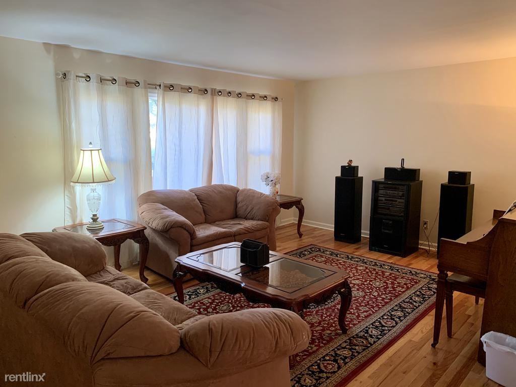 21118 Halworth Rd - Photo 2 of 27