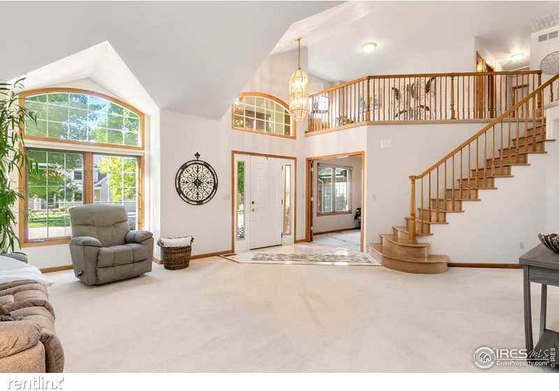 1018 Ogden Ct. - Photo 2 of 15