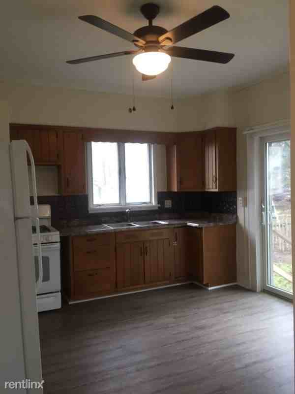 38 Hoffman Ave - Photo 3 of 29