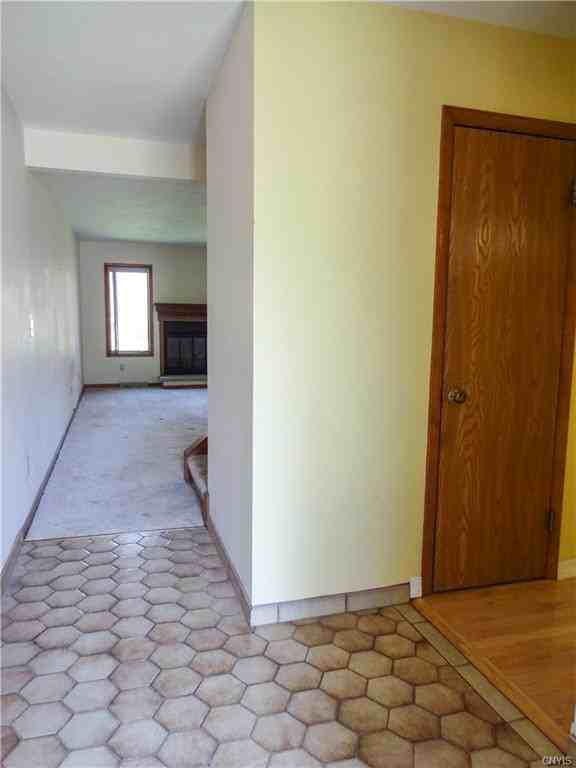 4625 Wisteria Cir - Photo 2 of 16