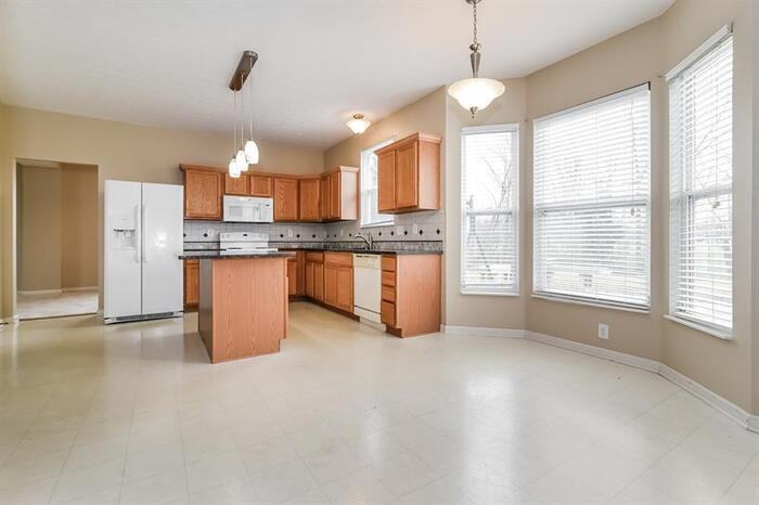 6284 Lancaster Place - Photo 3 of 16