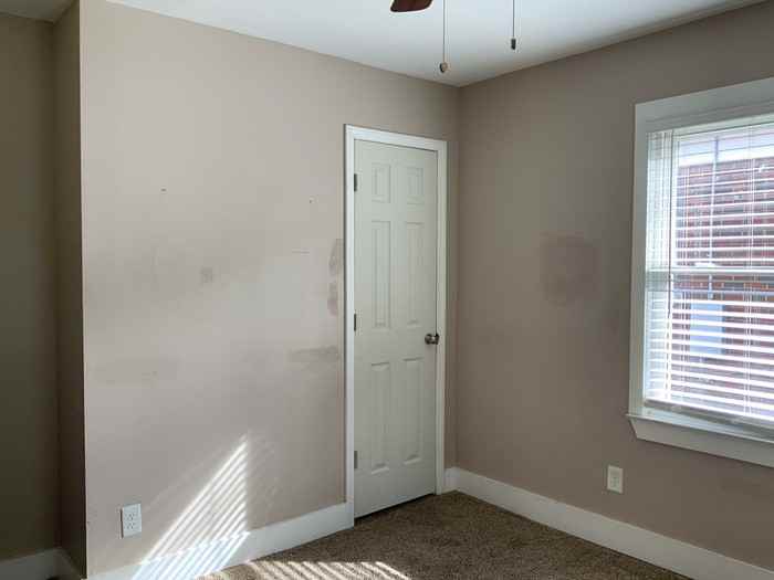 633 Miller Street - Photo 2 of 13