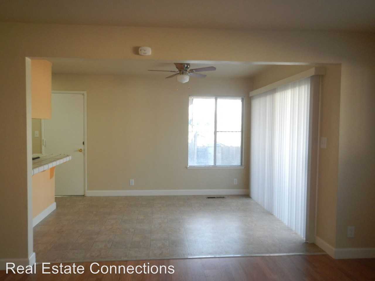 2709 Skylark Dr - Photo 3 of 14