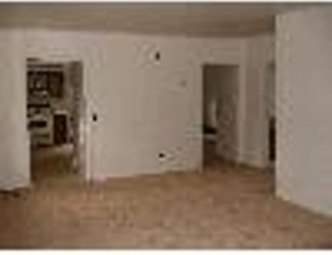 3136 Main Street - Photo 3 of 17