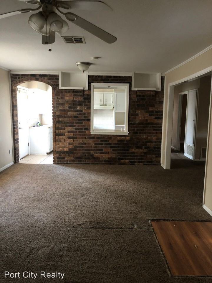 9071 Avalon Dr - Photo 2 of 13