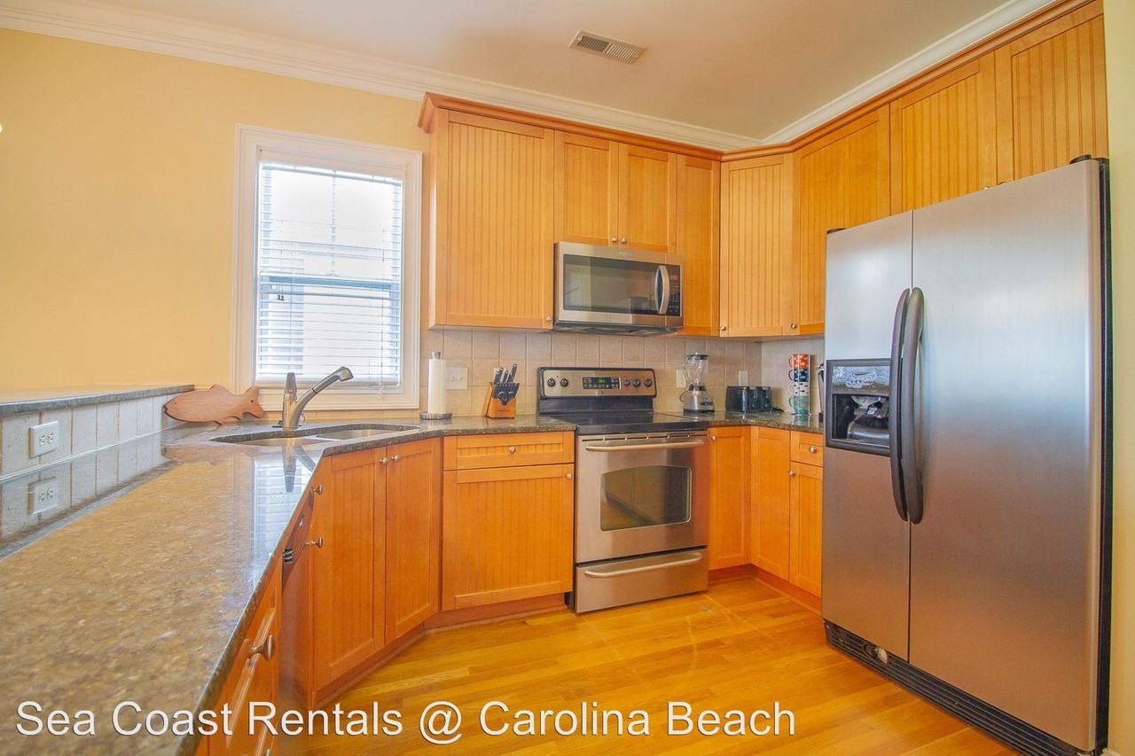 1009 Trout Lane - Photo 3 of 9