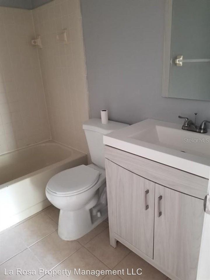 4806 S Semoran Blvd #206 - Photo 3 of 6