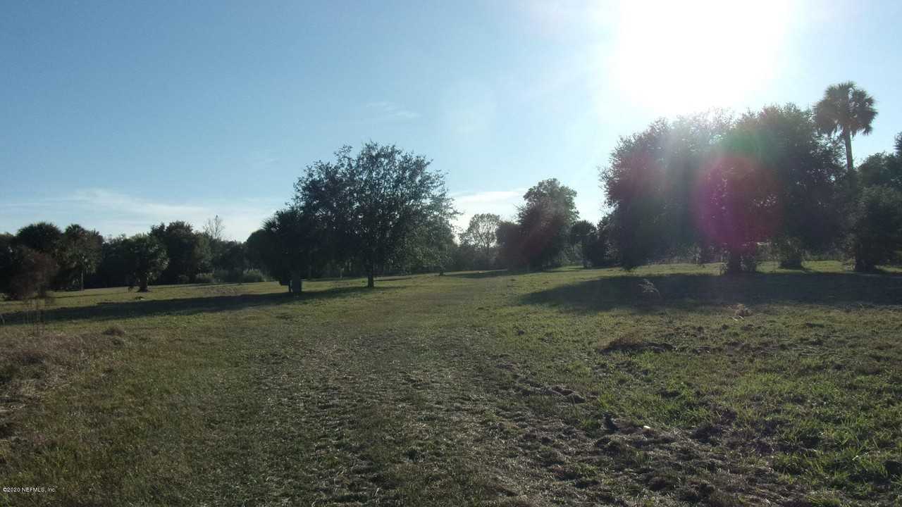 1059 State Road 100 - Photo 3 of 20