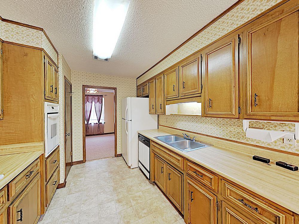 8316 Tabaid Ln - Photo 3 of 15