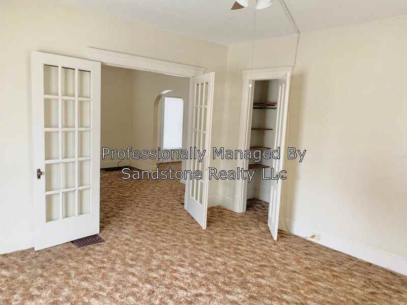 818 Lake Ave Down - Photo 2 of 12