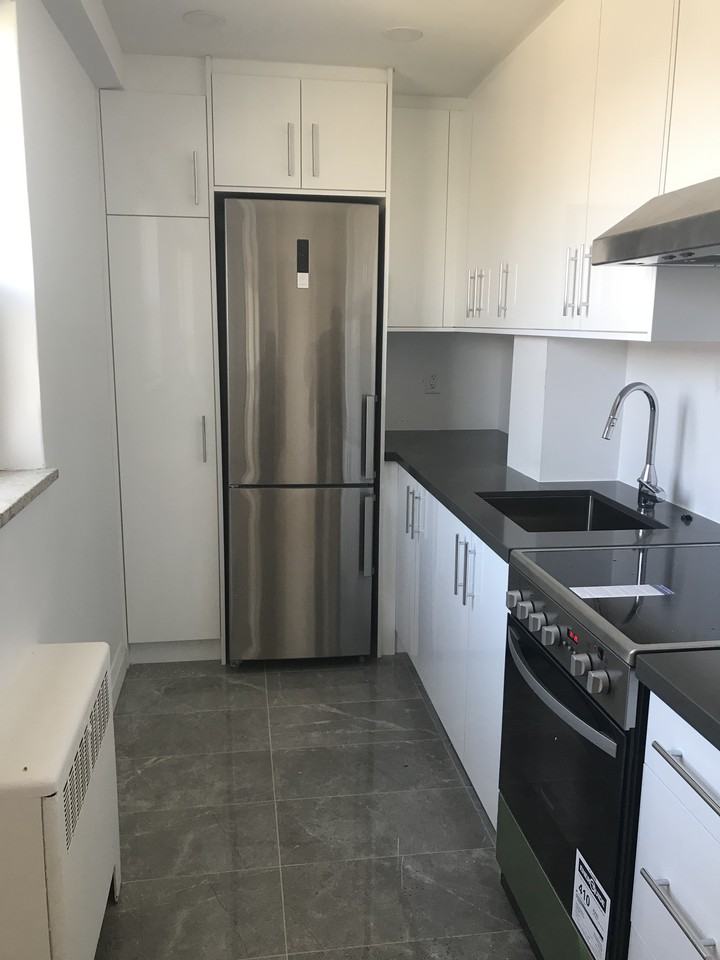 88 Bernard Avenue - Photo 2 of 6