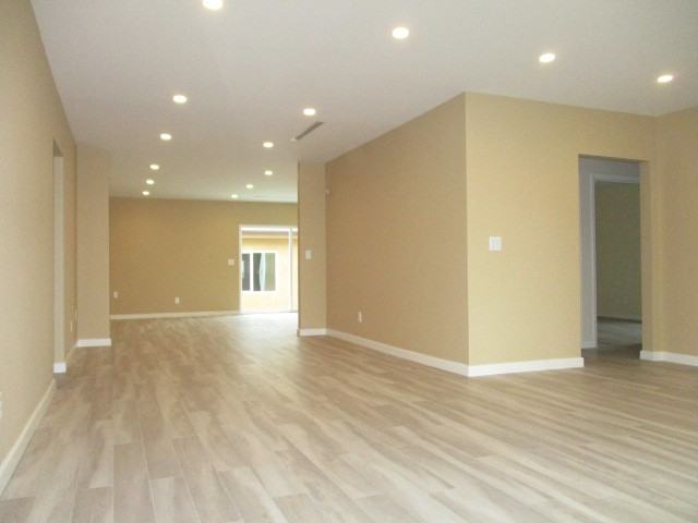 6501 Bonner Avenue - Photo 2 of 21