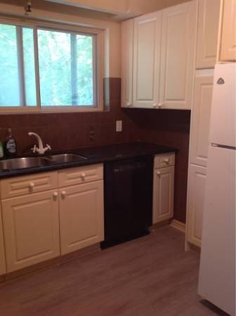 149 Gainsborough Road - Photo 2 of 5