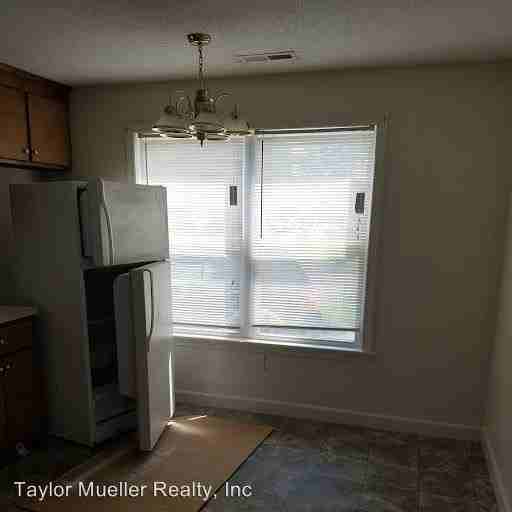 514 Massachusettes Ave - Photo 3 of 8