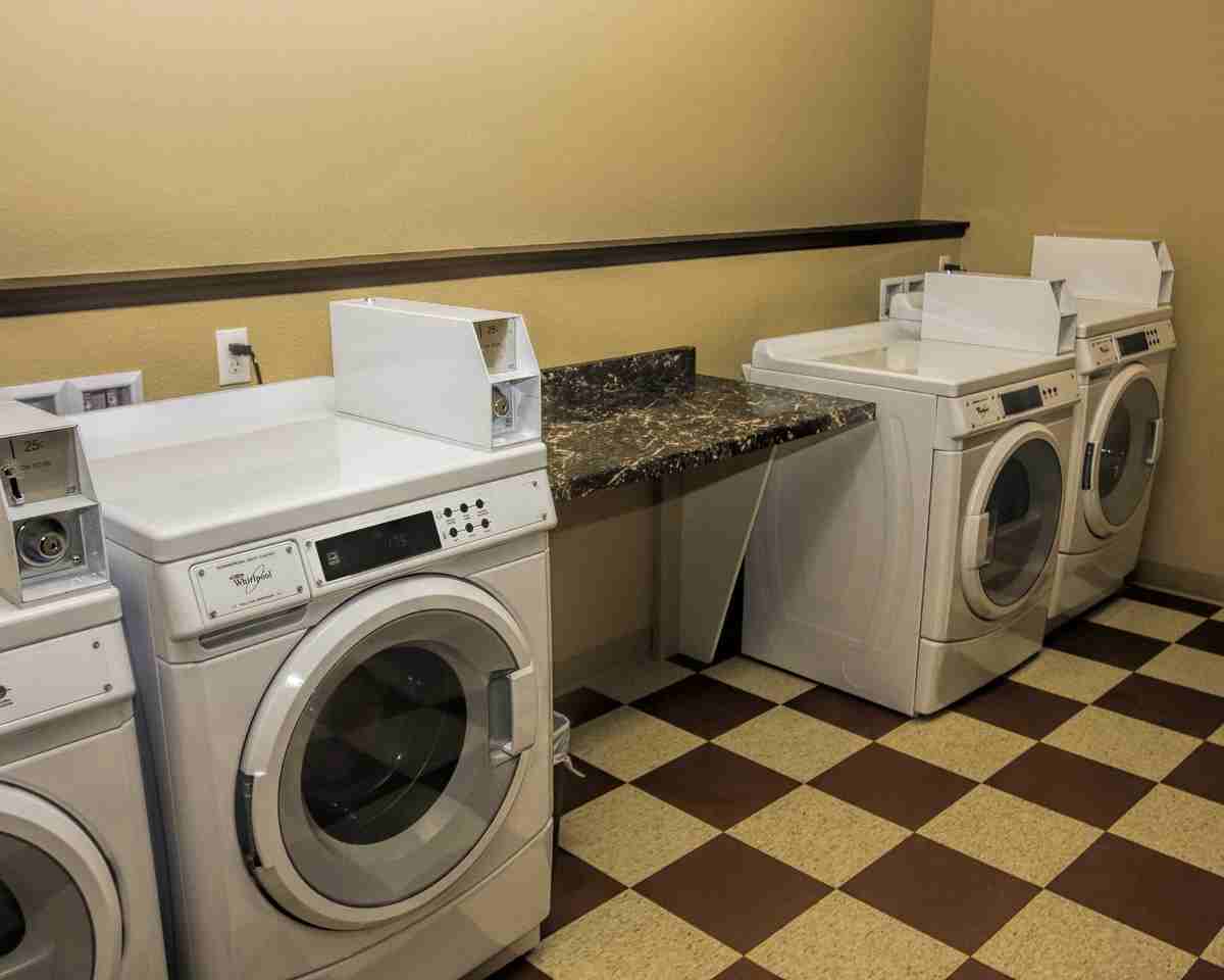 Rock Springs Creekside Apartments - Photo 3 of 18