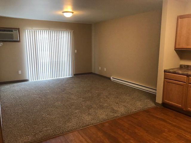 Watford McKenzie Village Apartments - Photo 5 of 12