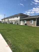 1878 17th Ave N #32 - Photo 1 of 1