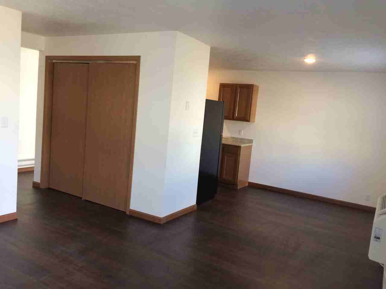 Torrington Sage Apartments - Photo 3 of 16