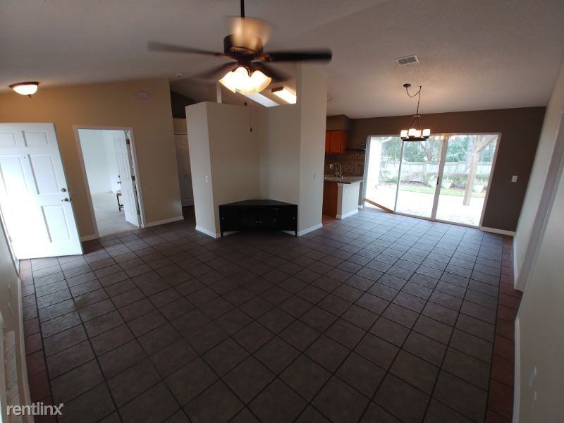 104 Wild Forrest Dr - Photo 3 of 27