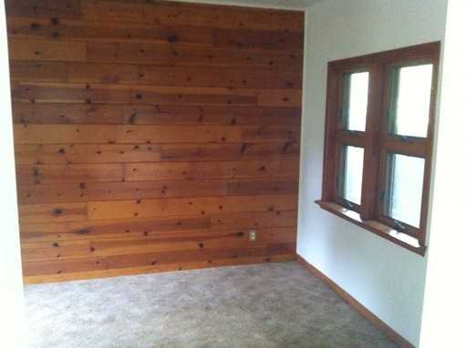 1230 Meadowlane Dr SE - Photo 3 of 9