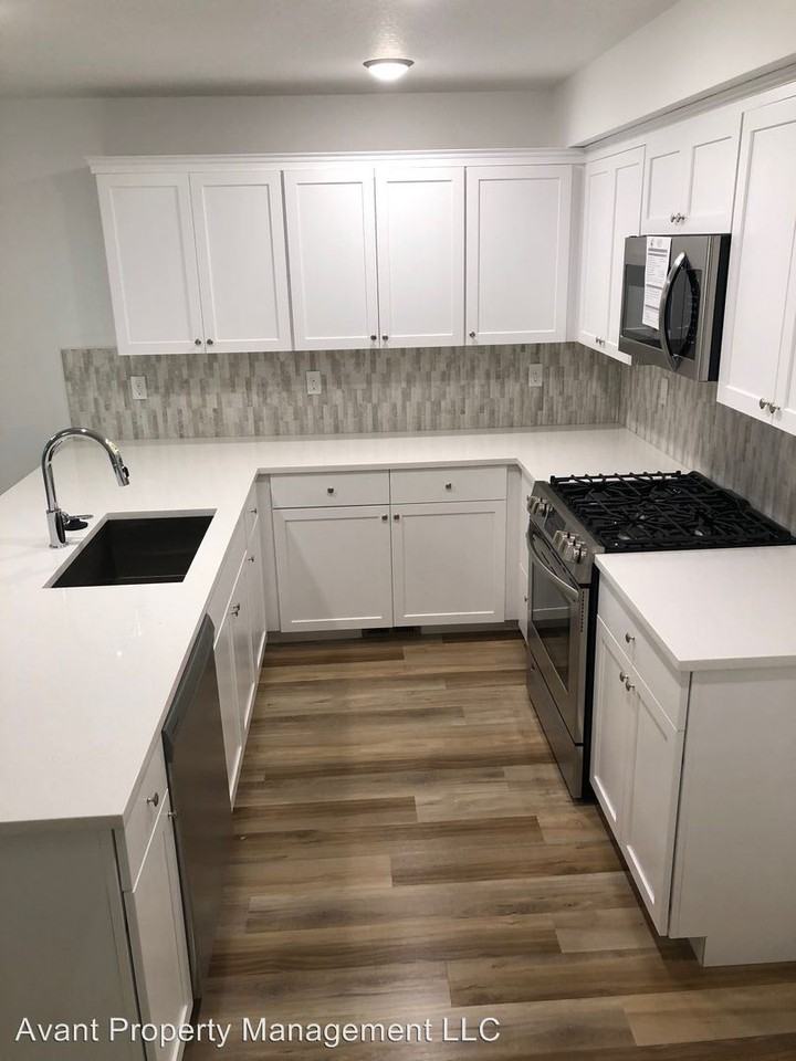 16747 Chula Vista Ave - Photo 3 of 21