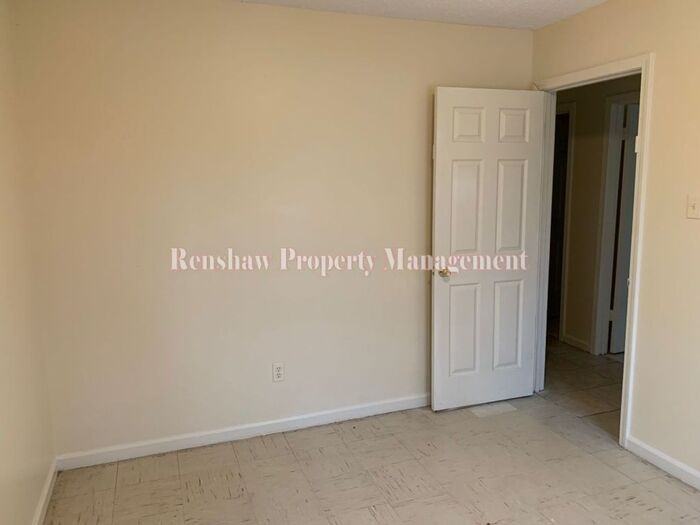 1123 South Somerville Street - Photo 3 of 12