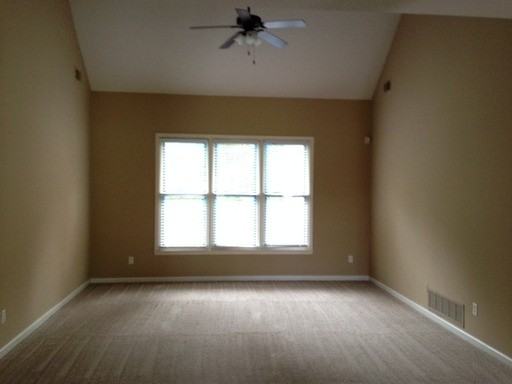 4704 Hampton Ridge Ln - Photo 2 of 11