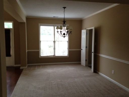 4704 Hampton Ridge Ln - Photo 3 of 11